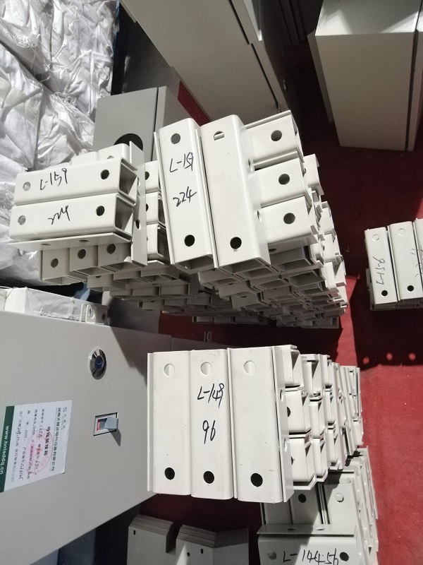 密集型母線(xiàn)槽